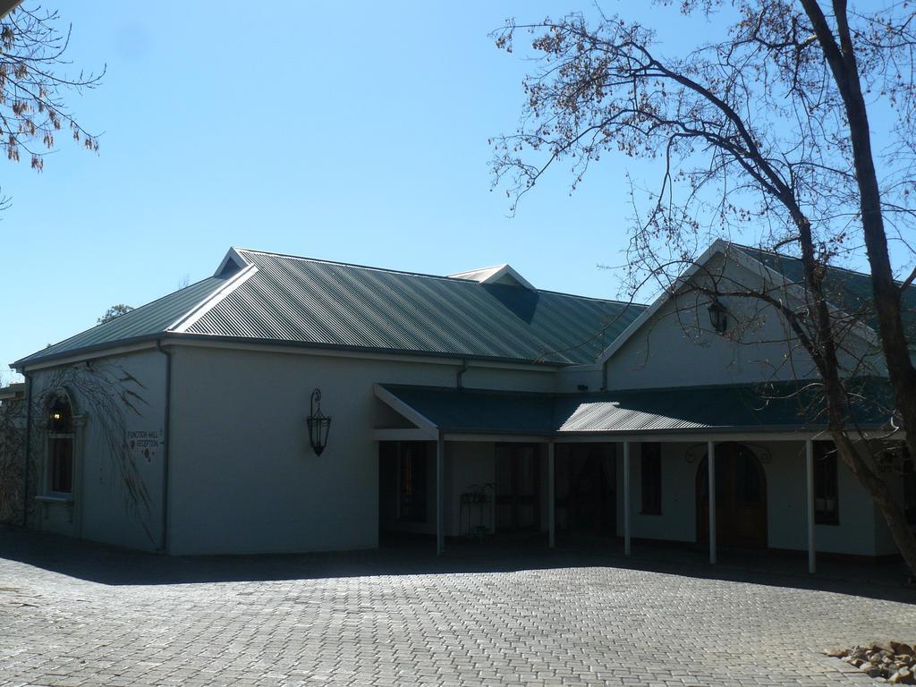 Villa Jana Guesthouse Pretoria-Noord Exterior foto